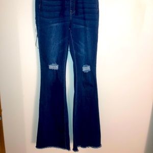 Bell bottoms! Brand new they were just too long!Very cute and comfortable!